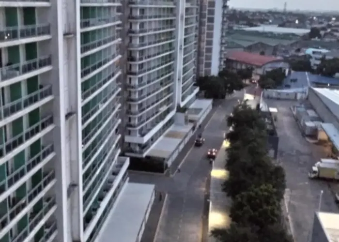 Azure Residences Bahamas Tower Station touristique